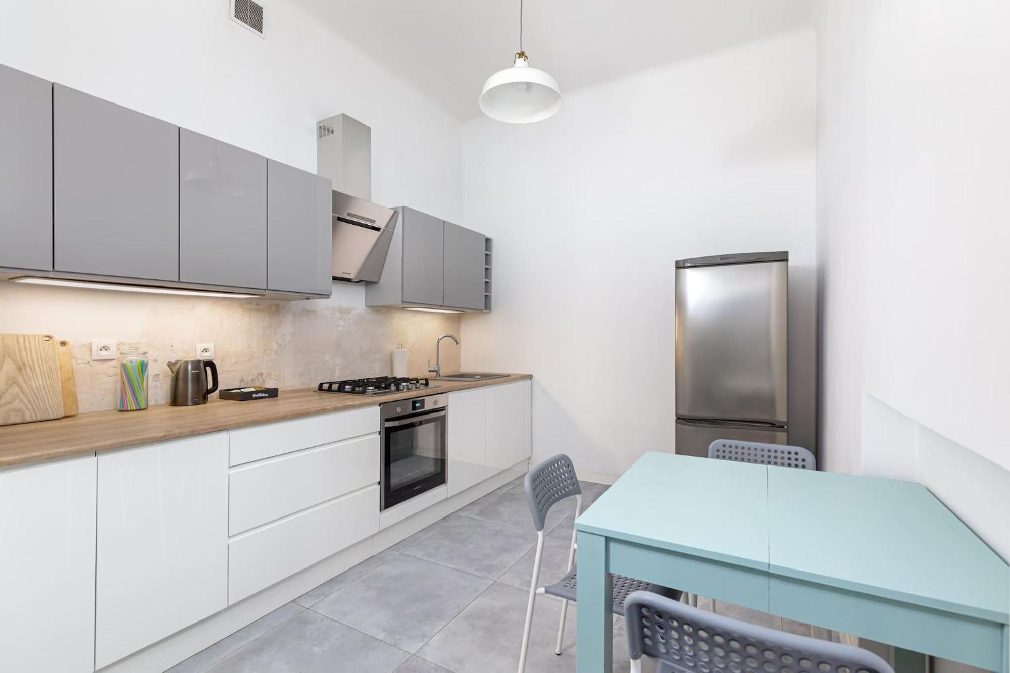 Stylish Apartment Swietojanska By Noclegi Renters Varsovie Extérieur photo